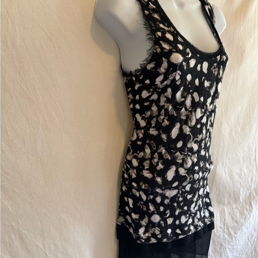 E-141 Simply Vera Vera Wang Black White & Gray Sleeveless Summer Blouse Size S - Picture 5 of 14